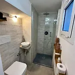 公寓 Koman House 萨沃纳