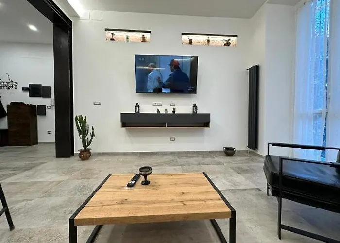 Koman House Apartman *